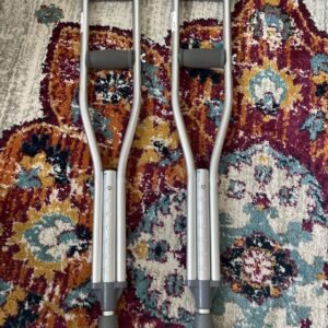 cardinal health aluminum pediatric xs underarm crutches 4' to 4' 6" user ht.