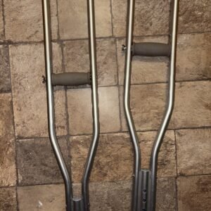 gray crutches for walking height from 5”2 5”10 weight up to 300lbs used few times great condition