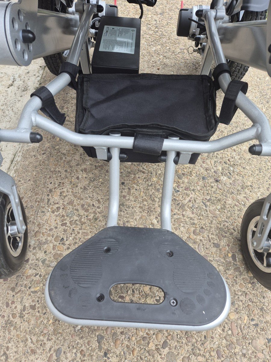 The MobilityPlus+ Ultra-Light Instant Folding Electric Wheelchair - Image 6